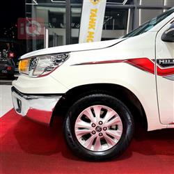 تويوتا هايلوكس